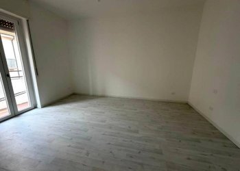Camera da letto - Trilocale via GORIZIA, 30, Sesto San Giovanni - foto 17