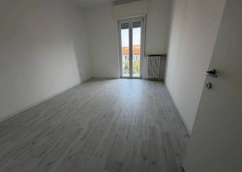 Camera da letto - Trilocale via GORIZIA, 30, Sesto San Giovanni - foto 21