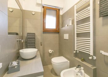 Bagno - Bilocale via di Villa Borghese, 26, Anzio - foto 11