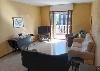 Salone - Three-room apartment via Dante Alighieri, 101, Buccinasco - photo 5