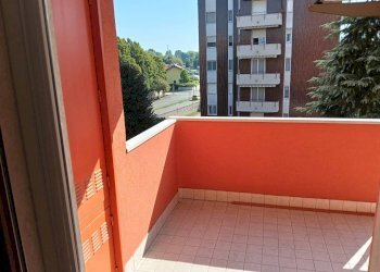 Terrazzo - Three-room apartment via Dante Alighieri, 101, Buccinasco - photo 12