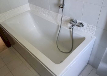 Bagno - Three-room apartment via Dante Alighieri, 101, Buccinasco - photo 19
