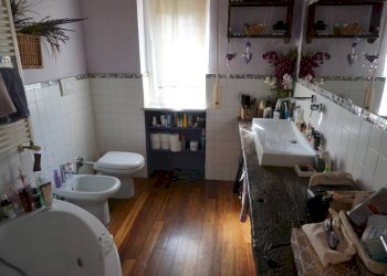 Bagno - Trilocale via San Bartolomeo del Fossato, Genova (zona Sampierdarena) - foto 10