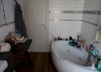 Bagno - Trilocale via San Bartolomeo del Fossato, Genova (zona Sampierdarena) - foto 11