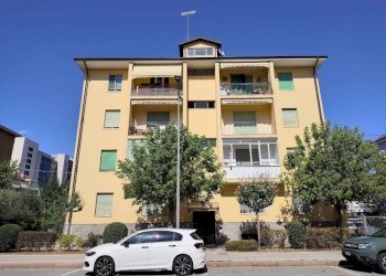 Facciata - Four-room apartment corso Antonio Gramsci, 14, Cuneo (neighborhood Donatello) - photo 1
