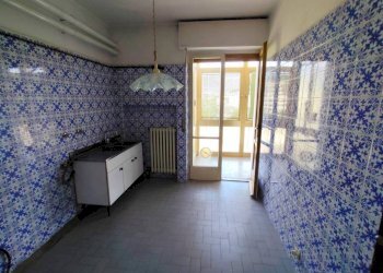 Cucina - Quadrilocale corso Antonio Gramsci, 14, Cuneo (zona Donatello) - foto 8
