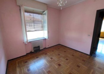 Camera da letto - Four-room apartment corso Antonio Gramsci, 14, Cuneo (neighborhood Donatello) - photo 26