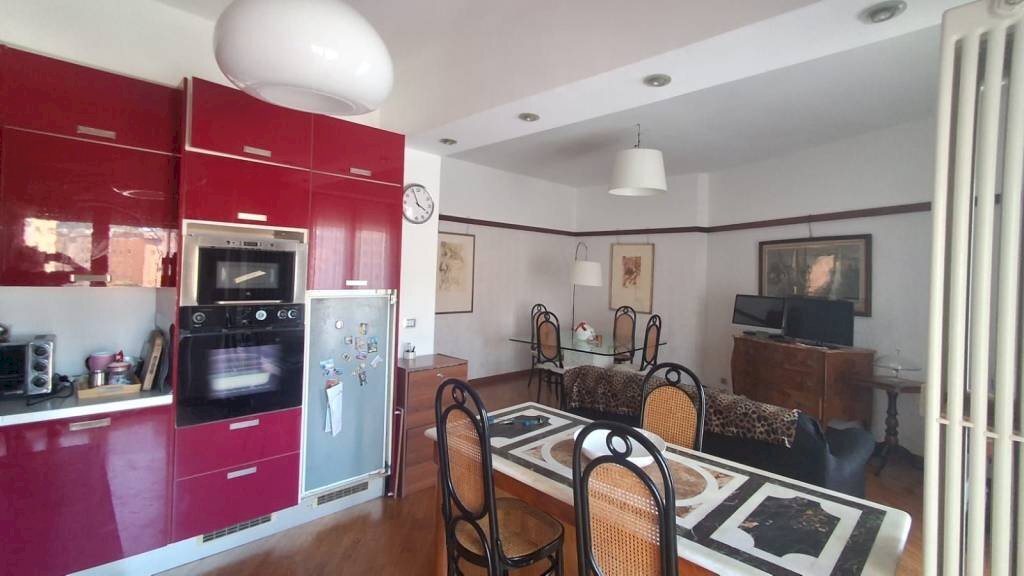 Cucina - Quadrilocale via Mansueto, 2A, Genova (zona Sampierdarena) - foto 2