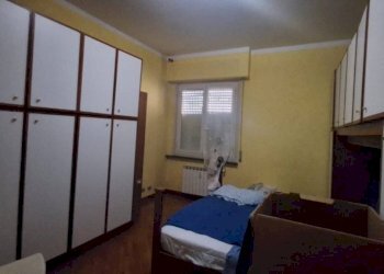 Camera da letto - Quadrilocale via Mansueto, 2A, Genova (zona Sampierdarena) - foto 30