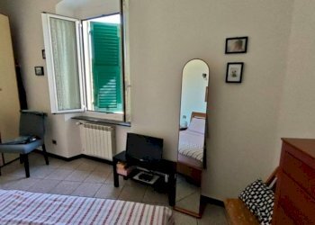 Camera da letto - Trilocale via Teresa Durazzo Pallavicini, Genova (zona Sampierdarena) - foto 32
