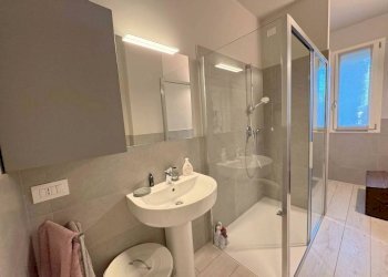 Bagno - Four-room apartment via Privata Vincenzo Monti, 4, Carate Brianza - photo 21