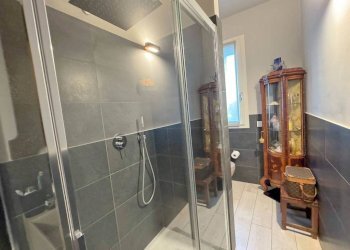 Bagno - Four-room apartment via Privata Vincenzo Monti, 4, Carate Brianza - photo 24