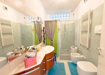 Bagno - Quadrilocale via Giacomo Medici, 14, Monza (zona Triante) - foto 22