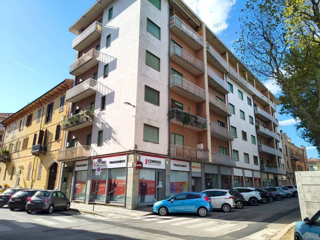Facciata - Four-room apartment Cuneo (neighborhood Centro) - photo 1