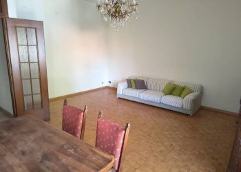 Soggiorno - Four-room apartment Cuneo (neighborhood Centro) - photo 8