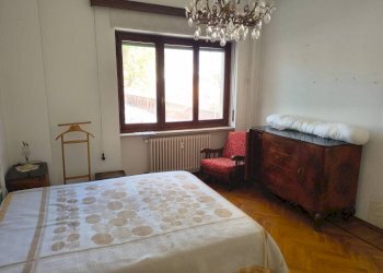 Camera da letto - Four-room apartment Cuneo (neighborhood Centro) - photo 10