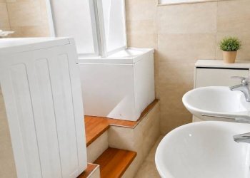 Bagno - Trilocale via Caraglio, Cuneo (zona Centro) - foto 2