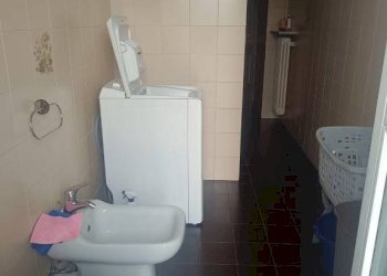 Bagno - Bilocale corso Torino, 109, Pinerolo - foto 17