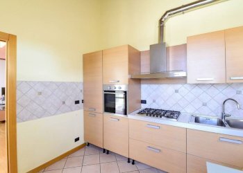 Cucina - Trilocale via Castelletti, 3, Ponte Lambro - foto 7
