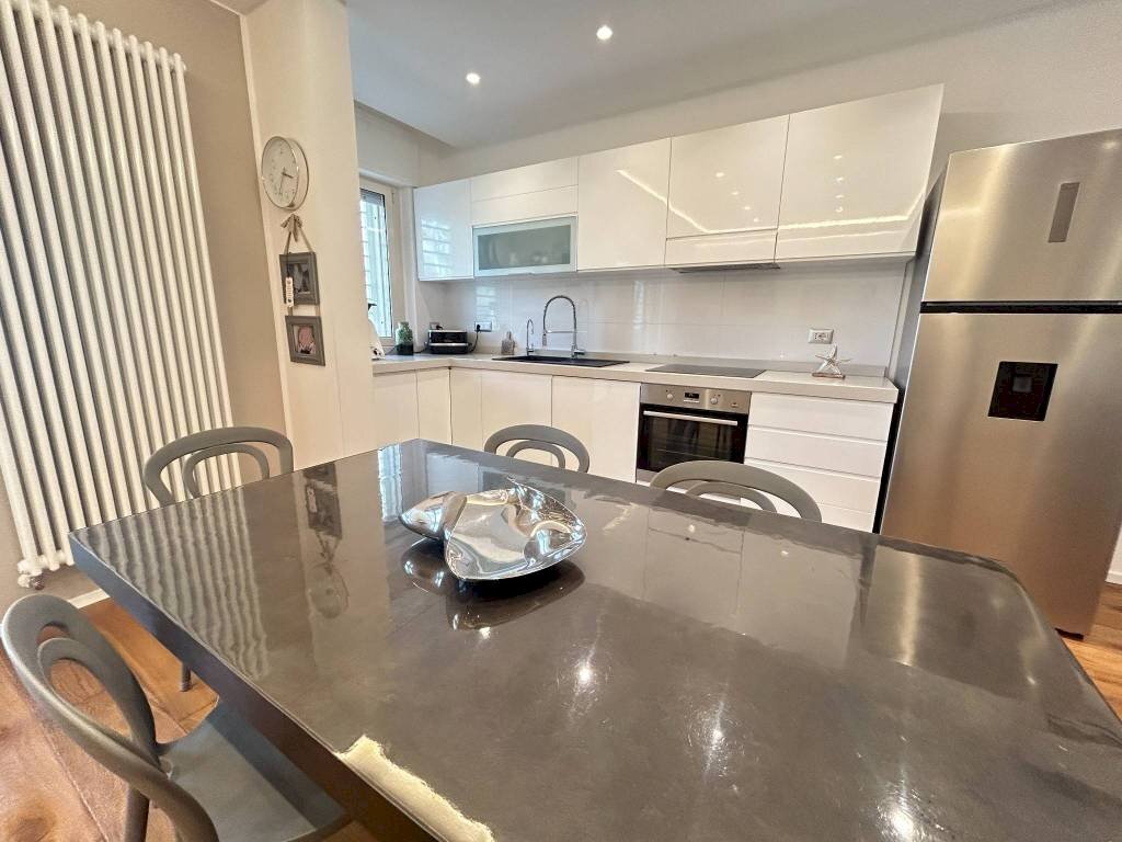 Cucina - Quadrilocale via Leonardo del Turco, 1/a, Bari (zona Palese) - foto 3