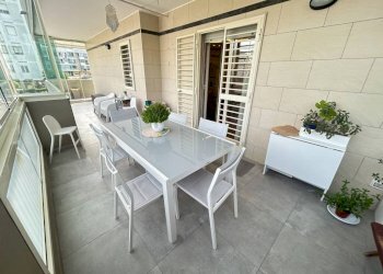 Terrazzo - Four-room apartment via Leonardo del Turco, 1/a, Bari (neighborhood Palese) - photo 7