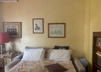 Camera da letto - Attico via Leonardo Cocito, 26, Alba - foto 32