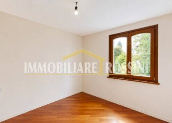 Camera da letto - Villa a Schiera via Costituzione, 8a, Buguggiate - foto 18
