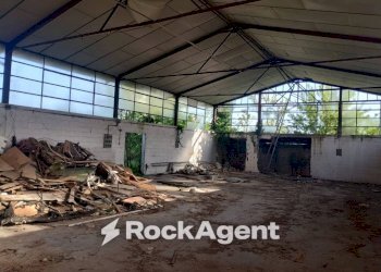 Magazzino - Shed via Siena, 24, Mantova - photo 6