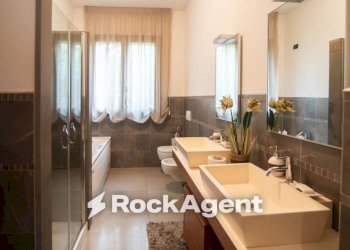 Bagno - Villa via Giuseppe Sirtori, 2, Bellaria-Igea Marina - foto 11