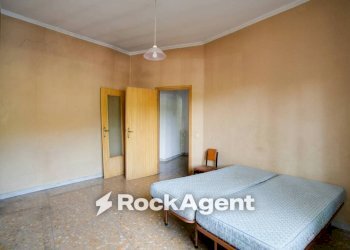 Camera da letto - Bilocale via Vitellia, 31, Roma - foto 13