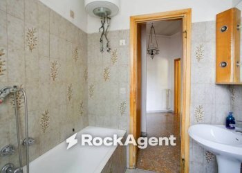 Bagno - Bilocale via Vitellia, 31, Roma - foto 15