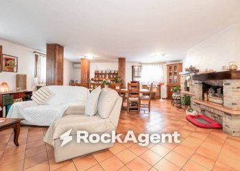 Salone - Villa via Giacomo Leopardi, 42, Correzzola - foto 22