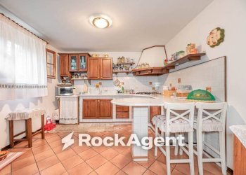 Cucina - Villa via Giacomo Leopardi, 42, Correzzola - foto 23