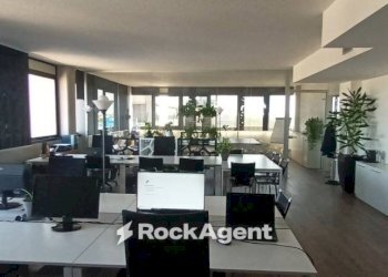 Ufficio - Ufficio via Lisbona, 10, Padova - foto 1