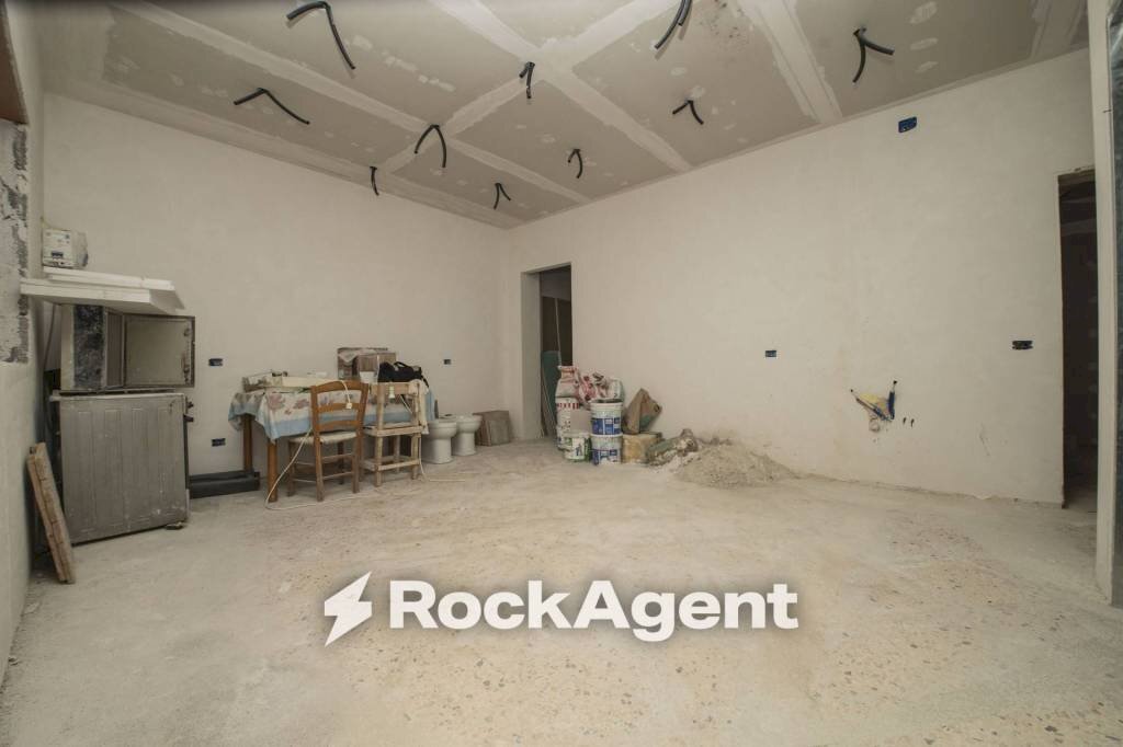 Interno non residenziale - Casa indipendente via la Masa, 12, Villabate - foto 2