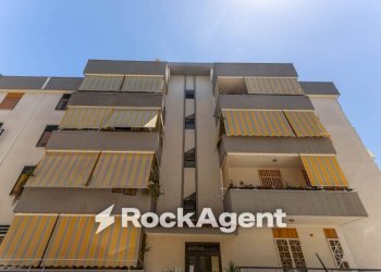 Facciata - Three-room apartment via G. Lembo 11, Bari (neighborhood Santo Spirito) - photo 26