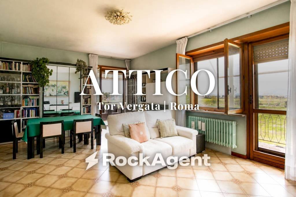 Salone - Appartamento via Roccabernarda, Roma - foto 1