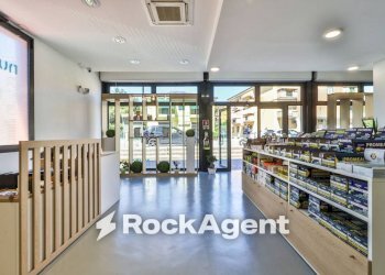 Interno non residenziale - Negozio via del Triumvirato, 89/A, Bologna (zona Borgo Panigale) - foto 6