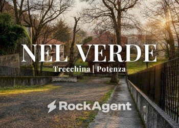 Cortile interno - Four-room apartment strada Provinciale 3 Tirrena, 88, Trecchina - photo 1