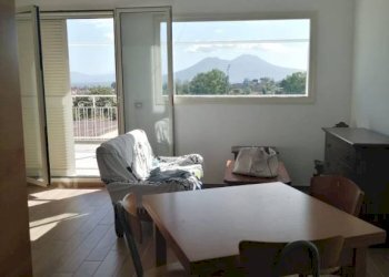 Salone - Bilocale corso Marianella, 104, Napoli (zona Piscinola) - foto 2