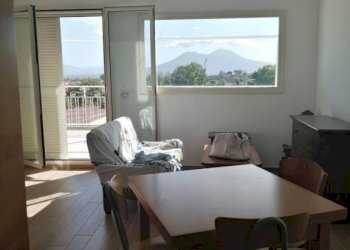 Salone - Bilocale corso Marianella, 104, Napoli (zona Piscinola) - foto 2