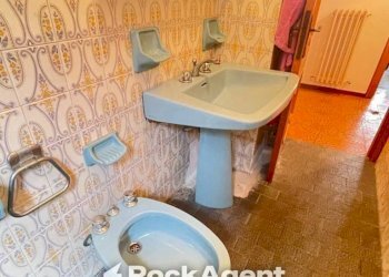 Bagno - Quadrilocale viale Piceno Aprutino, 120, Civitella del Tronto - foto 14