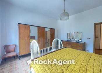 Camera da letto - Quadrilocale viale Piceno Aprutino, 120, Civitella del Tronto - foto 35