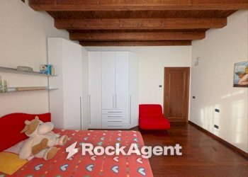 Camera da letto - Villa via I. Rabin, 59, Casalpusterlengo - foto 21