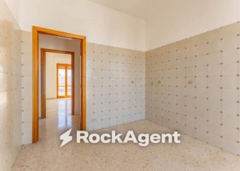 Cucina - Three-room apartment via Caprera, 14, Bitonto - photo 15