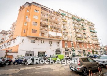 Facciata - Appartamento via Generale Francesco Pignatelli, 16bis, Napoli - foto 36