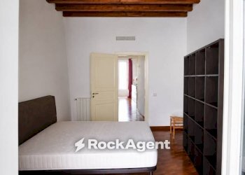 Camera da letto - One-room apartment via dei Cassari, 40, Palermo (neighborhood Centro Storico) - photo 2