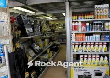 Interno non residenziale - Attività Commerciale strada Nazionale Adriatica Sud, 108, Fano - foto 28