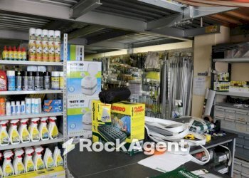 Interno non residenziale - Attività Commerciale strada Nazionale Adriatica Sud, 108, Fano - foto 30