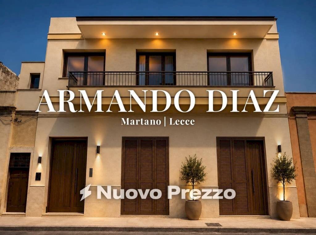 Facciata - Quadrilocale via Armando Diaz, 42, Martano - foto 1